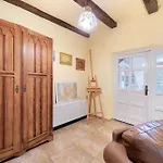 Kuenstlerhaus - Dein Sommerhaus *