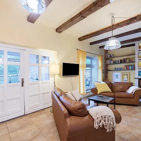 Kuenstlerhaus * Moeckern (Jerichower Land)