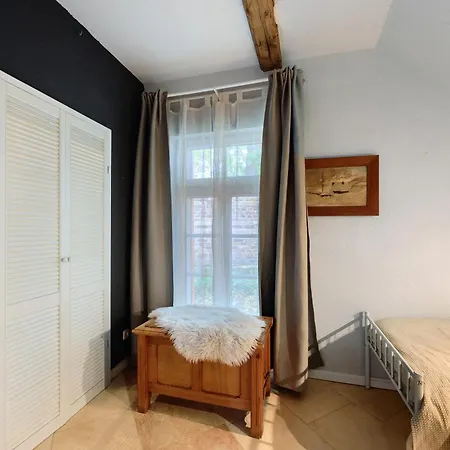 Kuenstlerhaus Semesterbostad Moeckern (Jerichower Land)