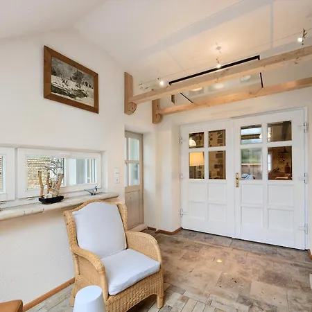 Semesterbostad Kuenstlerhaus Moeckern (Jerichower Land)