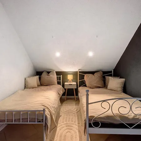 Kuenstlerhaus Moeckern (Jerichower Land)